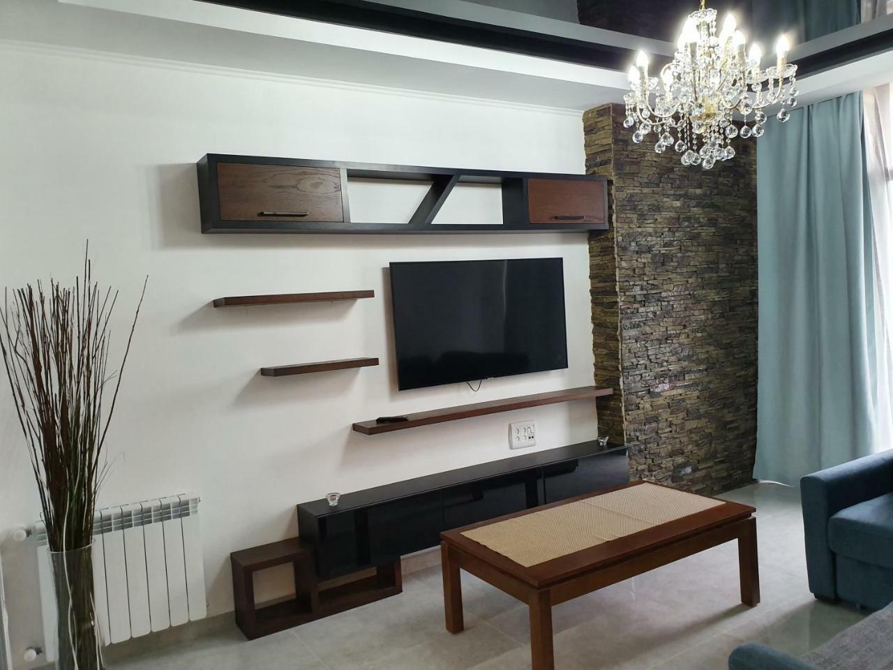Batumi...Vip...Kv.8 Apartman Kültér fotó